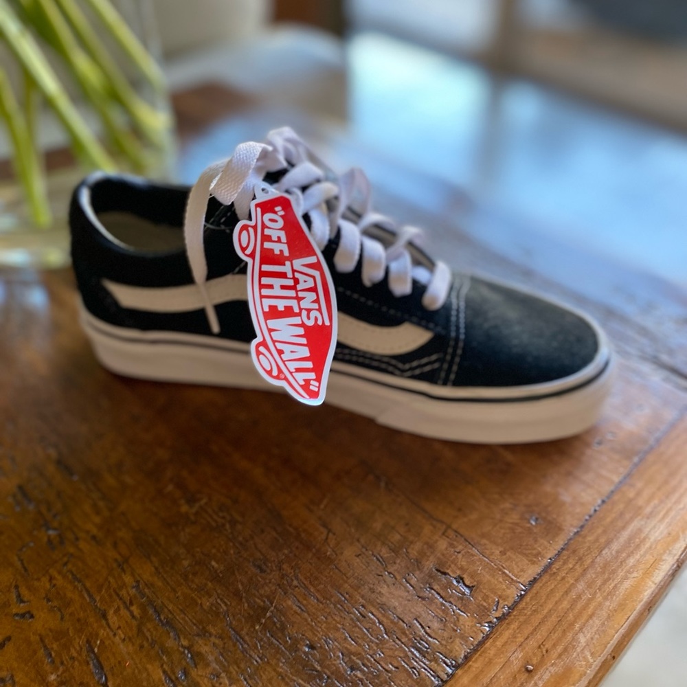 Vans brand new never worn black and white shoes